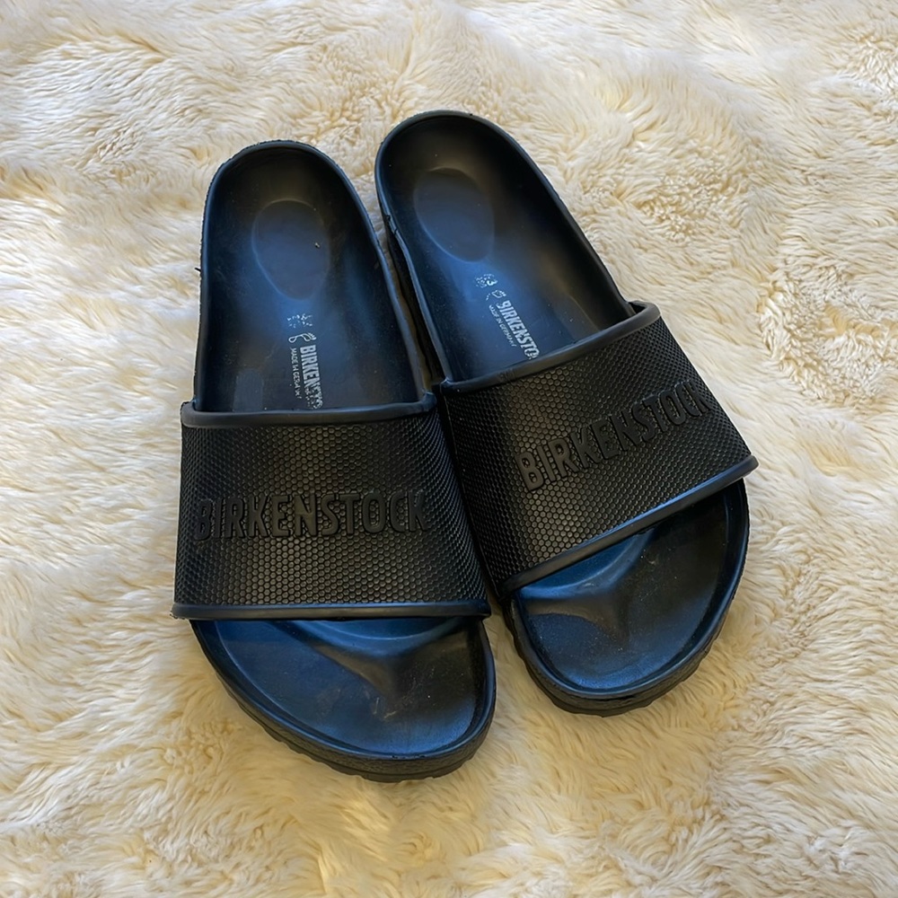 Men’s Birkenstock slide sandals!
